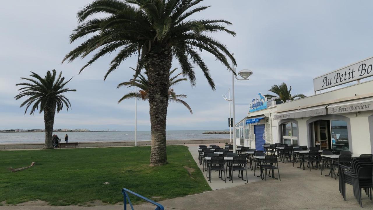 Sol-Y-Days Goeland, Appartement Avec Terrasse Front De Mer Et Place De Parking En Centre-Ville Le Grau-du-Roi Dış mekan fotoğraf